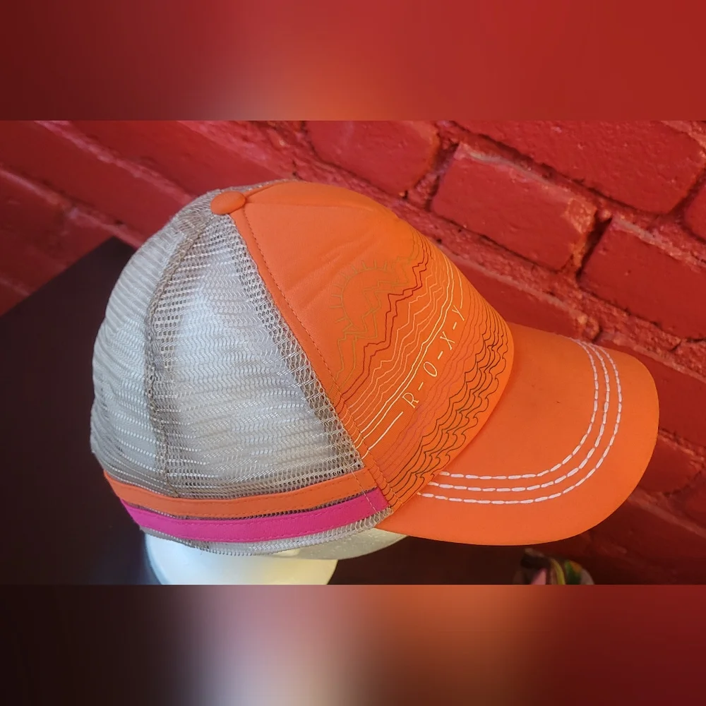 Women's Orange Roxy Hat - Picture 2 of 5